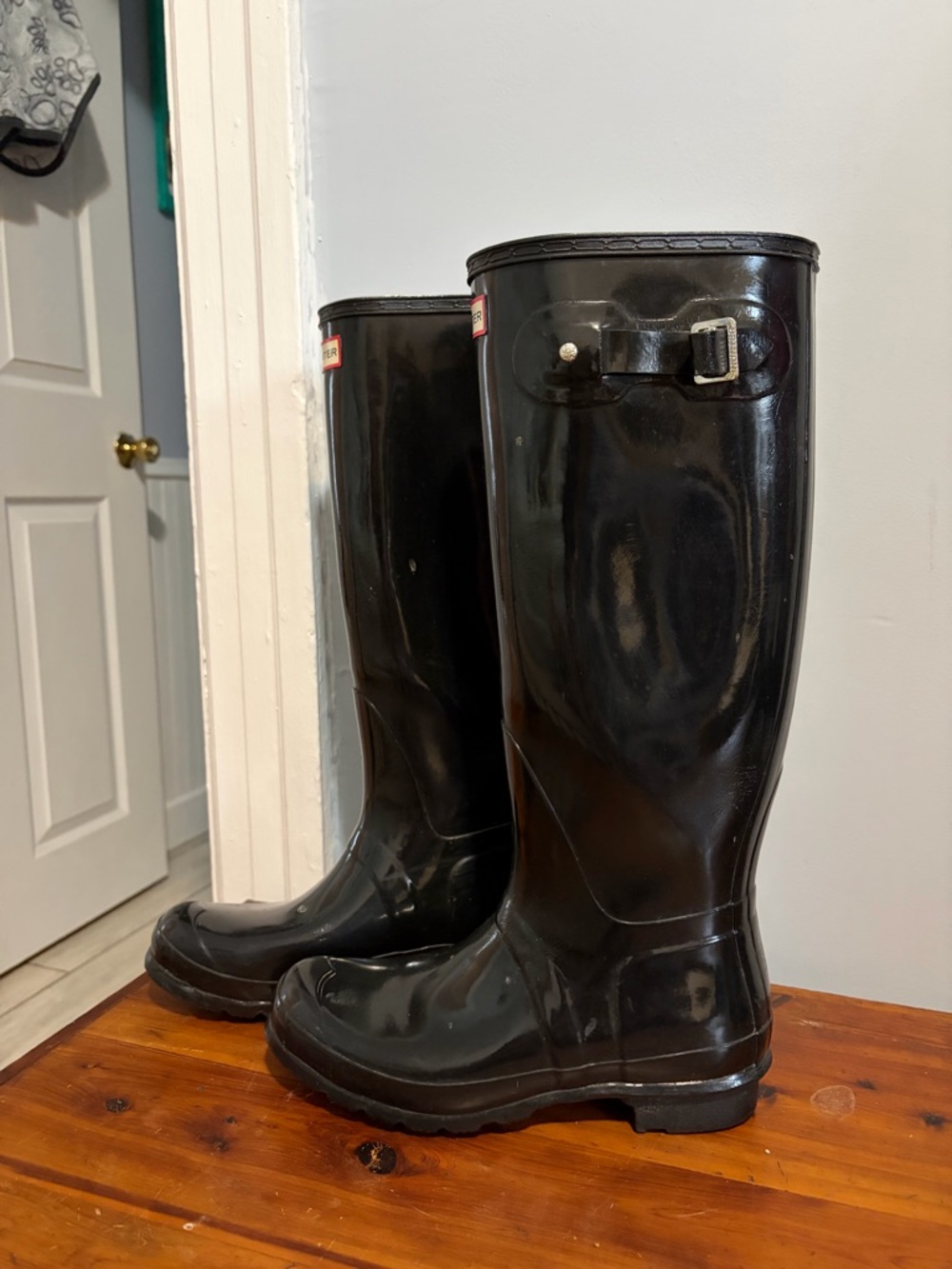 Classic Black Gloss Hunter Rain Boots